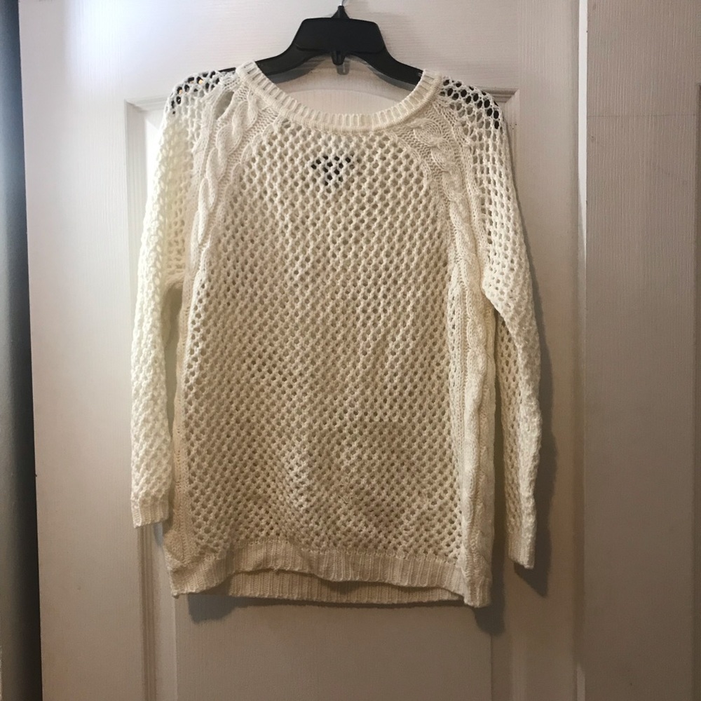 White mesh top